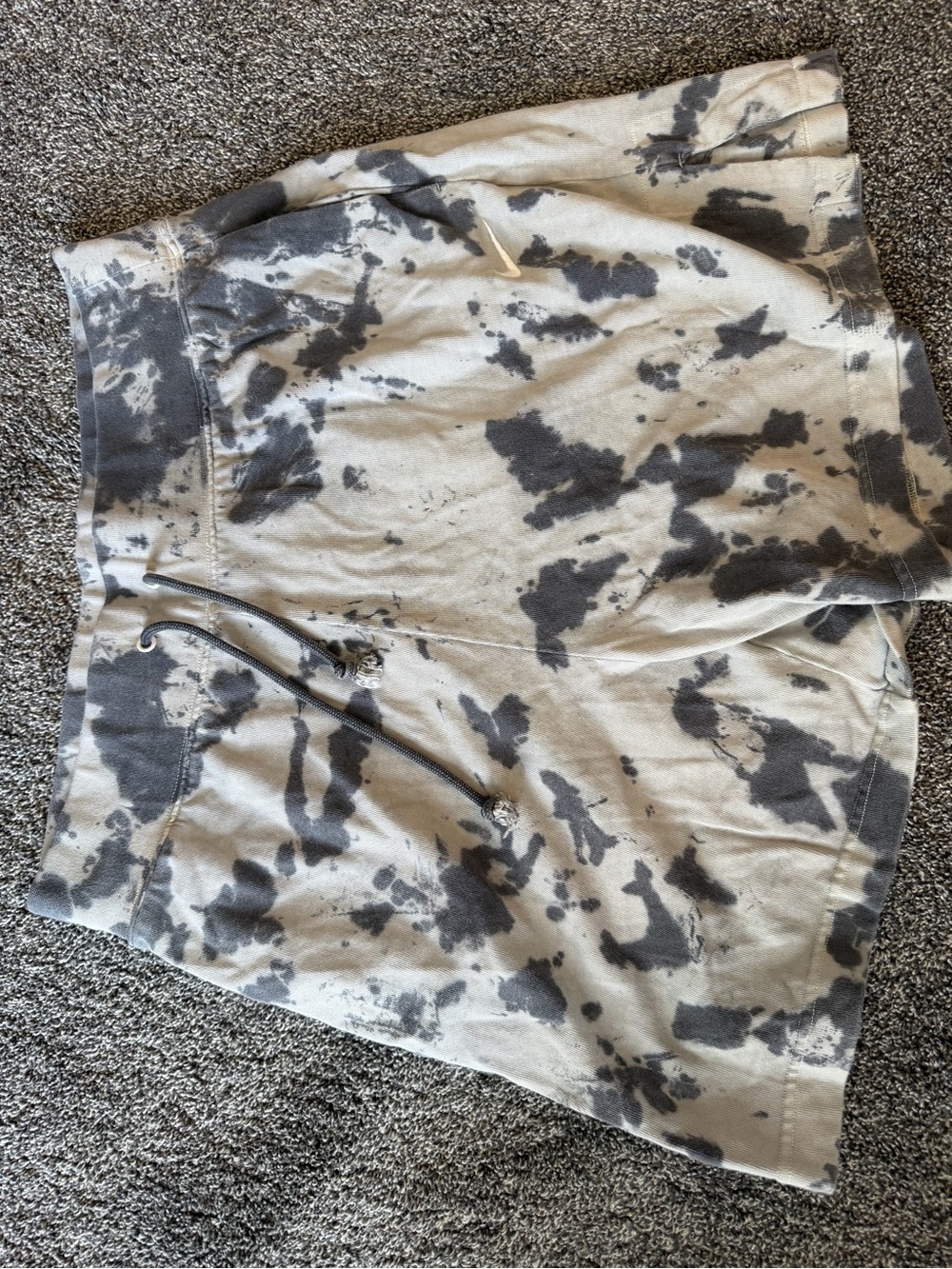 Nike Women's Tie-Dye Athletic Shorts - Gray & Cream